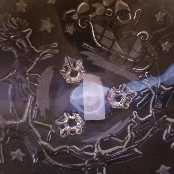 Mikasa Handled Basket - Picture 2 of 6